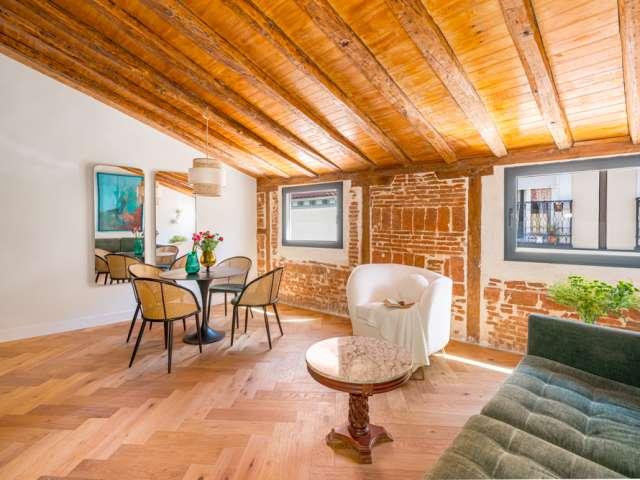 Piso de 1 dormitorio en alquiler en Embajadores, Madrid