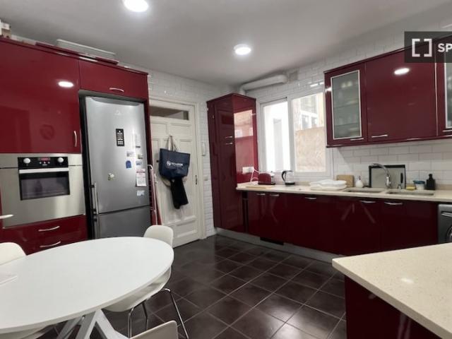 Piso de 1 dormitorio en alquiler en Embajadores, Madrid