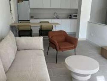 Piso de 1 dormitorio en alquiler en Los Remedios, Sevilla