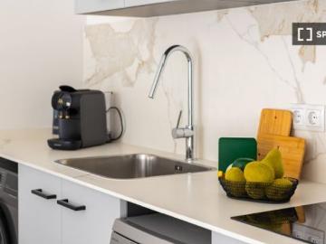 Piso de 1 dormitorio en alquiler en Nou Moles, sin restricciones