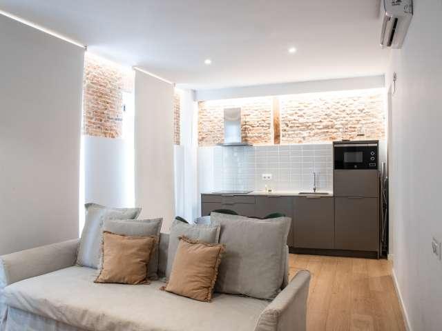 Piso de 1 dormitorio en alquiler en Palacio, Madrid