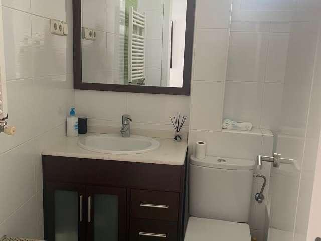 Piso de 1 dormitorio en alquiler en Palos de Moguer, Madrid