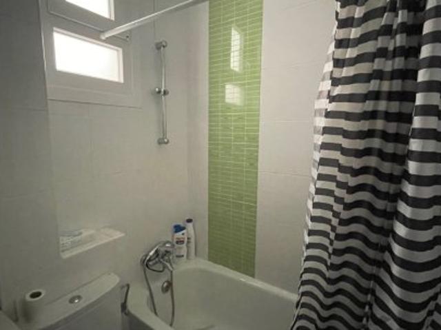 Piso de 1 dormitorio en alquiler en Palos de Moguer, Madrid