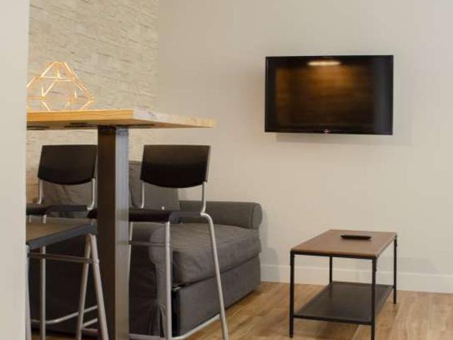 Piso de 1 dormitorio en alquiler en Palos de Moguer, Madrid