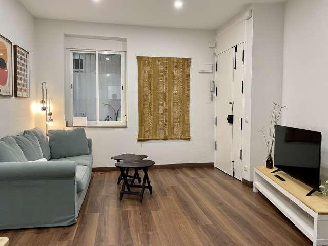 Piso de 1 dormitorio en alquiler en Palos de Moguer, Madrid