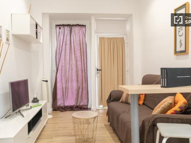 Piso de 1 dormitorio en alquiler en Puerta Bonita, Madrid