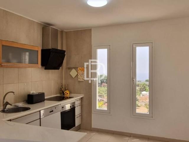 PISO DE 1 HABITACIÓN CON TERRAZA PRIVADA, JARDÍN Y PLAZA DE GARAJE