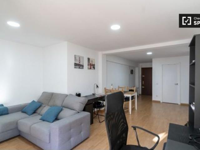 Piso de 1 habitación en alquiler en La Creu del Grau, gastos incluidos, perfecto para profesionales