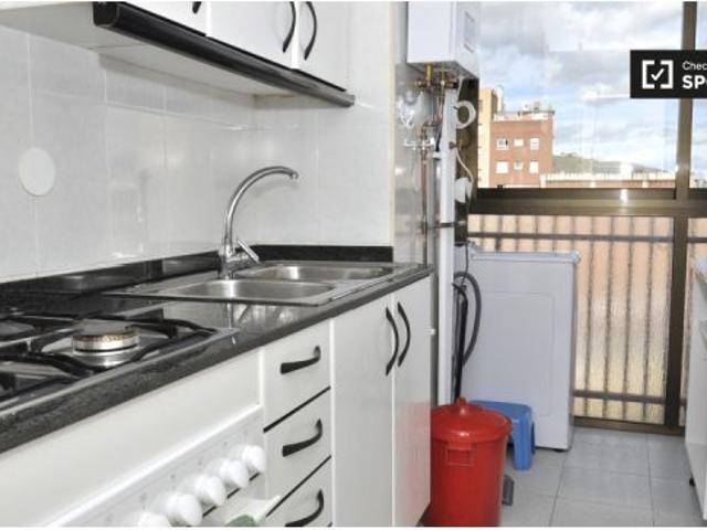 Piso de 1 habitación en alquiler en Sant Andreu, solo para trabajadores y estudiantes de postgrado