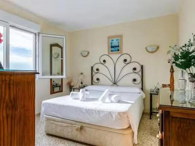 Piso de 1 habitación en Avenida Antonio Tore Tore, Torre del Mar