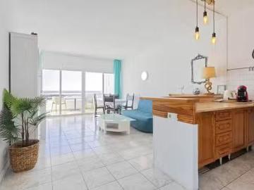 Piso de 1 habitación en Callao Salvaje
