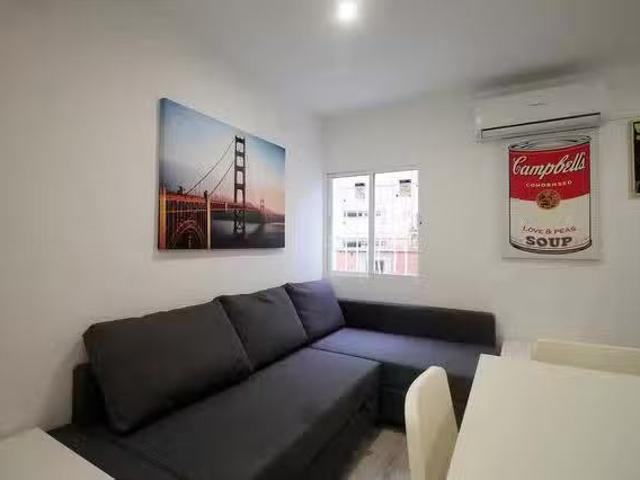 Piso de 1 habitación en Calle Carballino