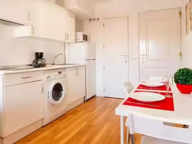 Piso de 1 habitación en Calle de Doña Urraca
