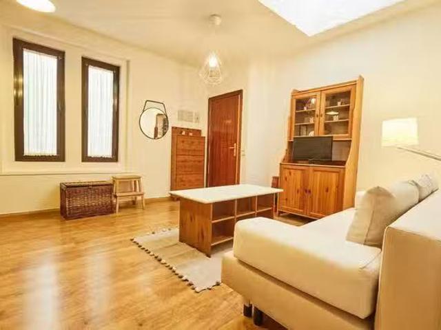 Piso de 1 habitación en Calle de Palos de la Frontera, Palos d.
