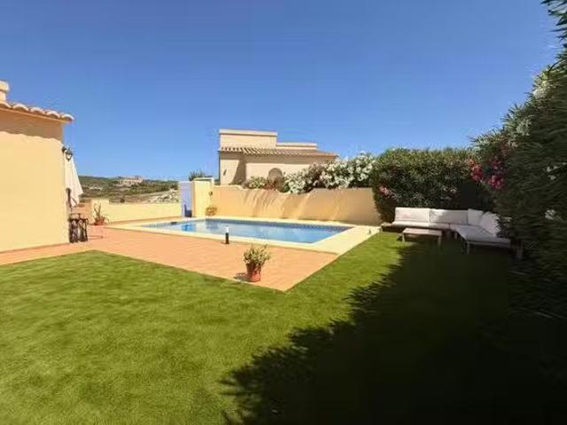 Piso de 1 habitación en Calle Fresnos, Cumbre del Sol