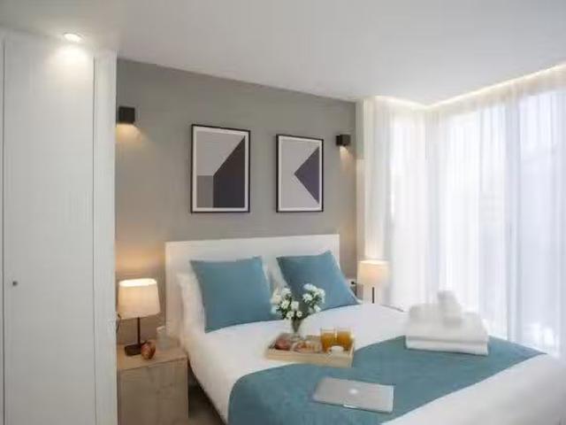 Piso de 1 habitación en Calle Juan Llorens 24, Piso 1, Puerta 4