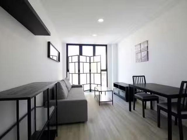 Piso de 1 habitación en Calle Monederos