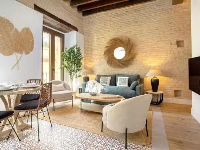 Piso de 1 habitación en Calle Santas Patronas, Casco Antiguo