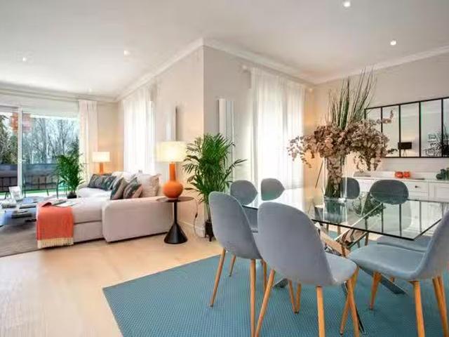 Piso de 1 habitación en Calle San Juan Bautista de la Salle, B.