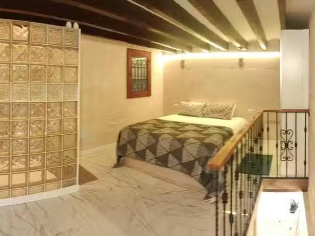 Piso de 1 habitación en Carrer de la Quartereta, Centre