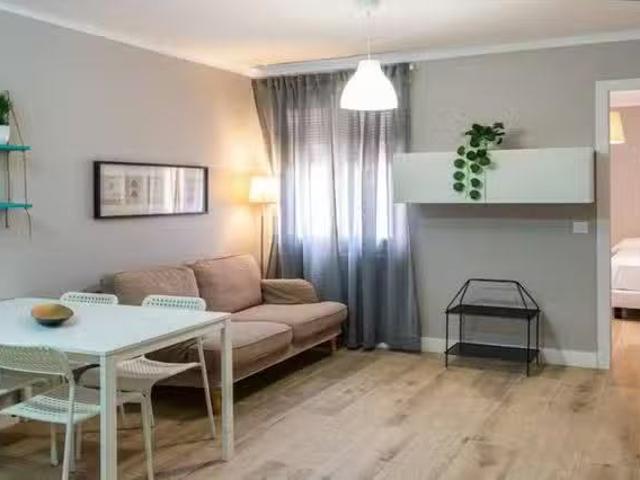 Piso de 1 habitación en Carrer de Moratín