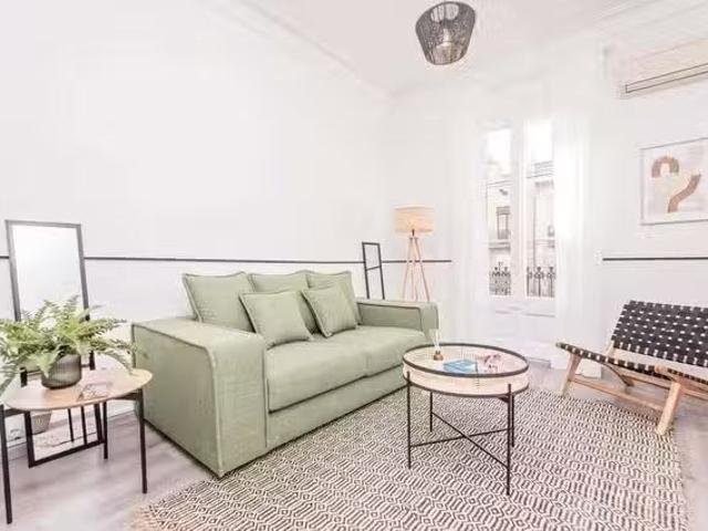 Piso de 1 habitación en Carrer de Rocafort