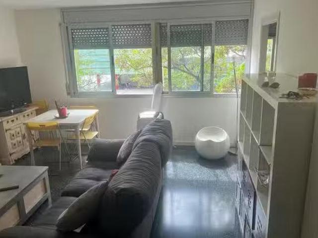 Piso de 1 habitación en Carrer de Rosselló i Porcel, Porta