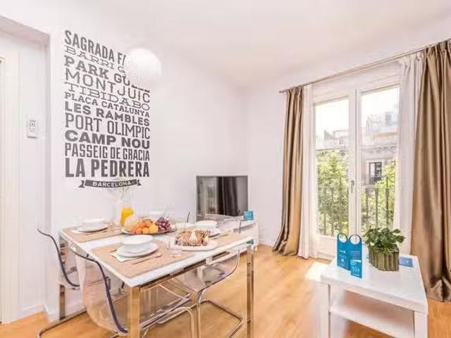Piso de 1 habitación en Carrer de Villarroel