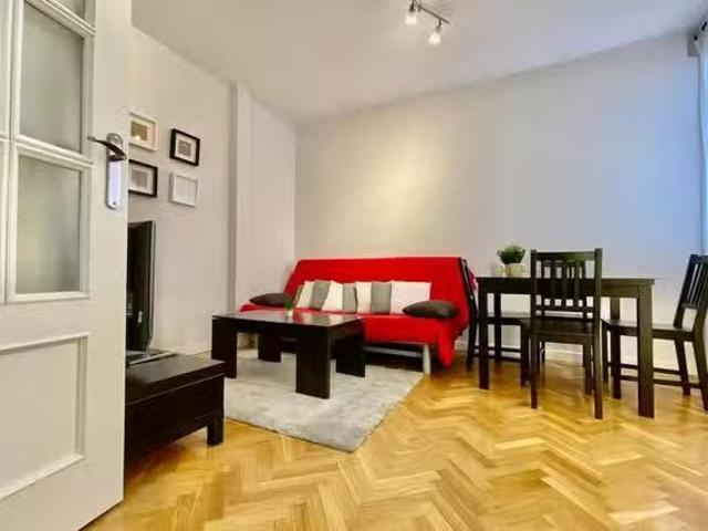Piso de 1 habitación en Paseo de Santa María de la Cabeza, Aca.
