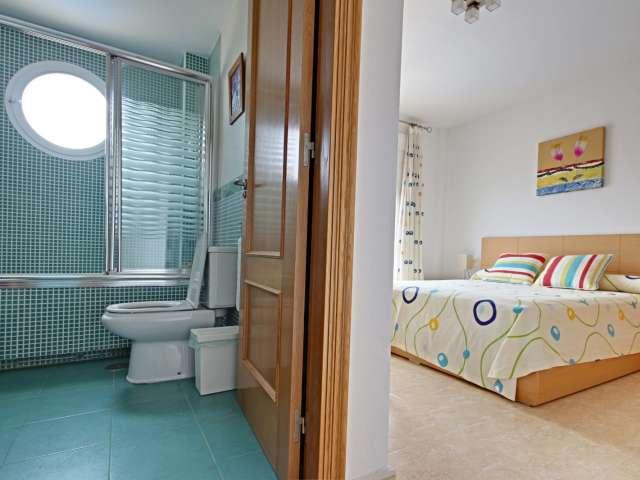 Piso de 2 dormitorios en alquiler en Orihuela, Alicante