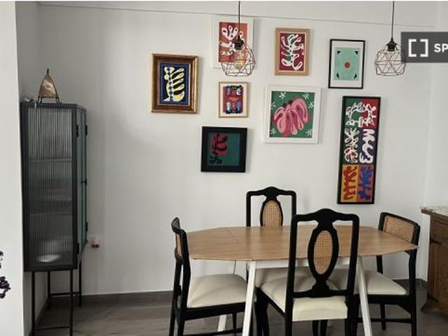 Piso de 2 dormitorios en alquiler en Mercado, Alicante