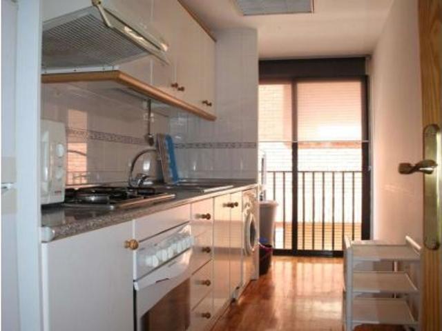 Piso de 2 dormitorios en alquiler en Murcia, apto para cualquier género