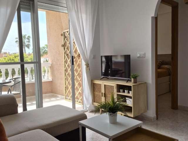 Piso de 2 dormitorios en alquiler en Santa Pola, Alicante