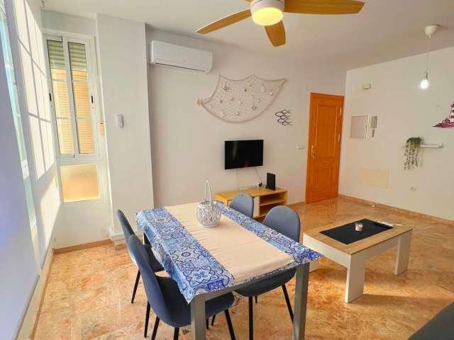 Piso de 2 dormitorios en alquiler en Torrox, Málaga