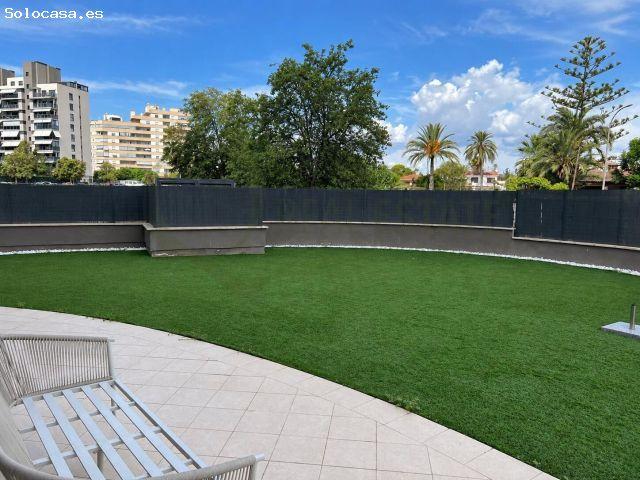 Piso de 2 dormitorios en PAU 5 con 150 m2 de terraza y piscina