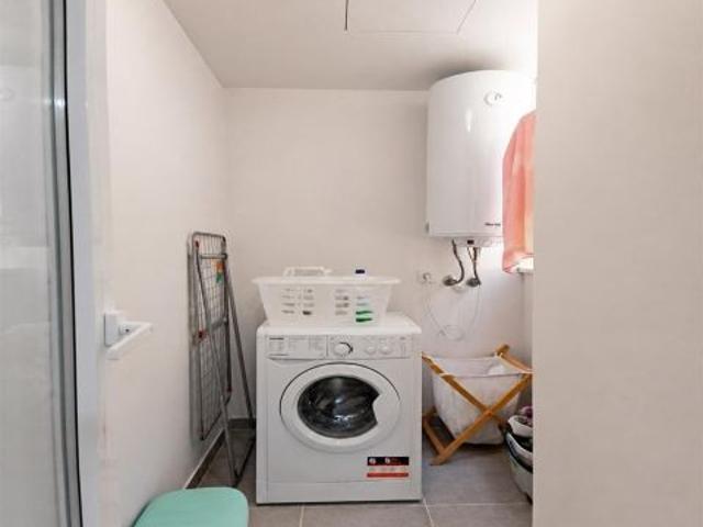 PISO DE 2 DORMITORIOS EN RESIDENCIAL CERRADO PARA ALQUILER CORTA TEMPORADA