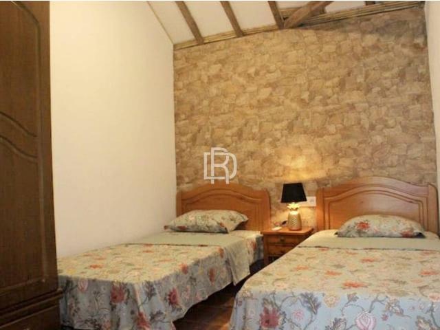 PISO DE 2 HABITACIONES CON TERRAZA EN TOSCAL LONGUERA