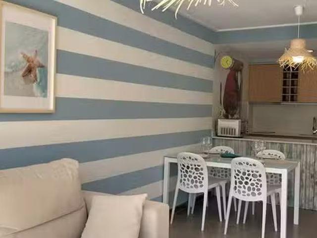 Piso de 2 habitaciones en Oliva