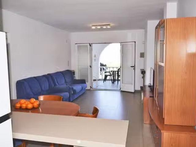 Piso de 2 habitaciones en Oliva