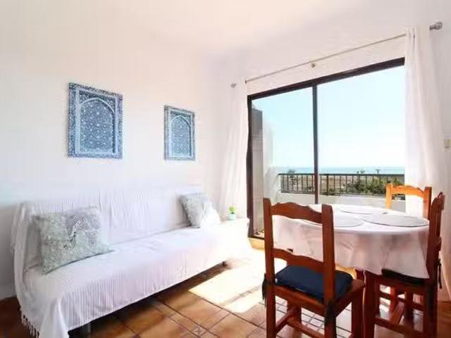 Piso de 2 habitaciones en Almardà