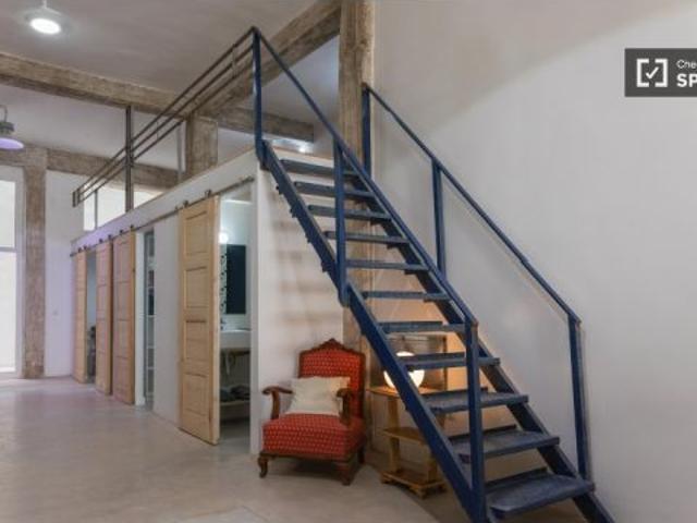 Piso de 2 habitaciones en alquiler en Nou Moles, Valencia, gastos incluidos