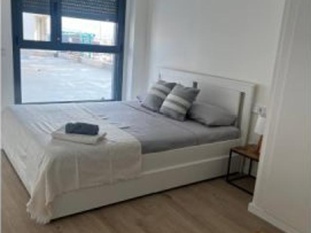 Piso de 2 habitaciones en alquiler en Badalona, sin restricciones