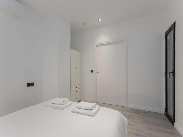 Apartamento de 2 dormitorios en alquiler en Benicalap, Valencia