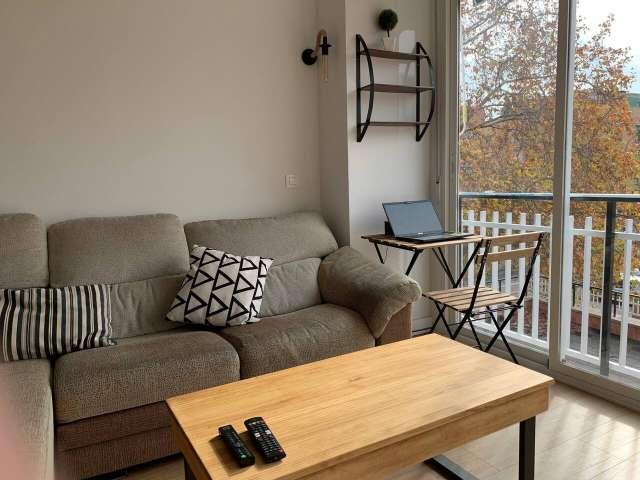 Piso de 2 habitaciones en alquiler en Concepción, Madrid