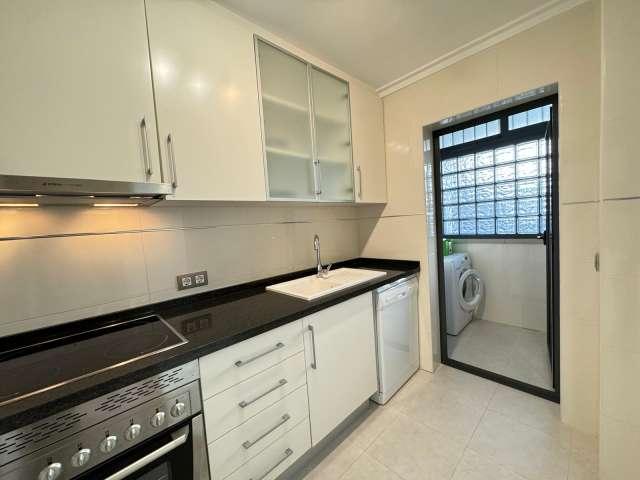 Piso de 2 habitaciones en alquiler en Dénia, Alicante