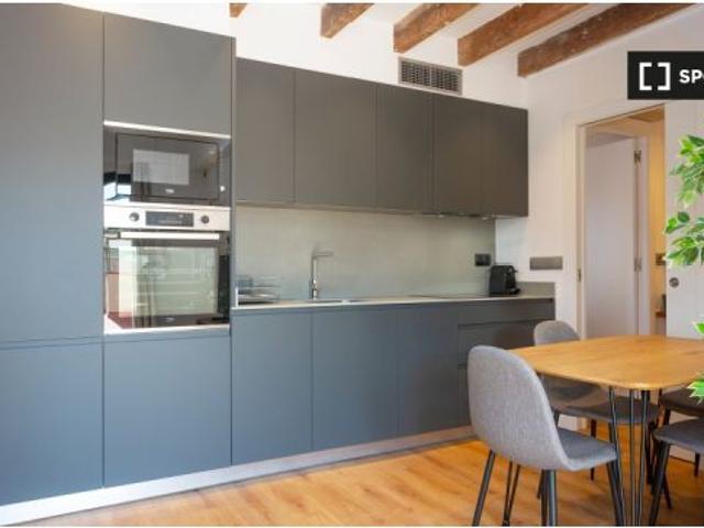 Piso de 2 habitaciones en alquiler en El Gòtic, gastos incluidos