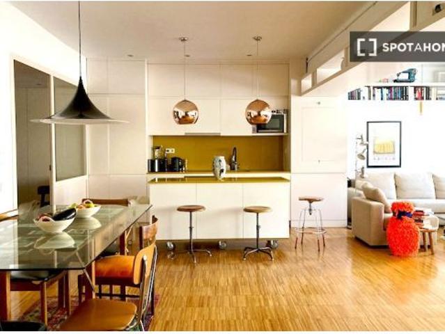 Piso de 2 habitaciones en alquiler en El Poble Sec, gastos incluidos