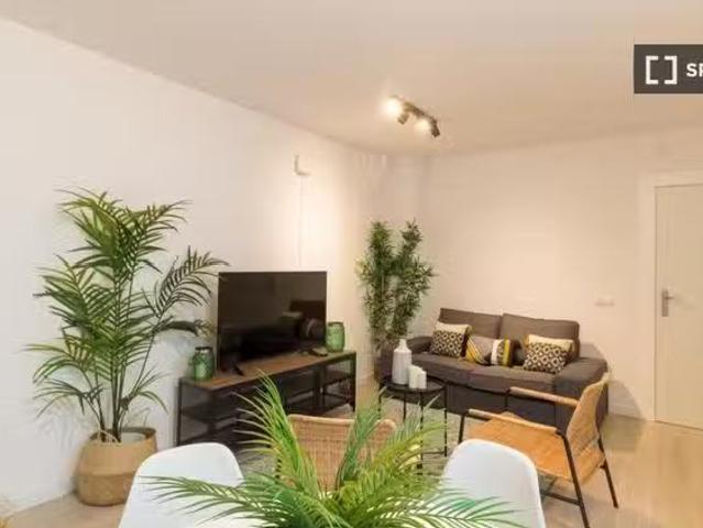 Piso de 2 habitaciones en alquiler en El Raval, Barcelona
