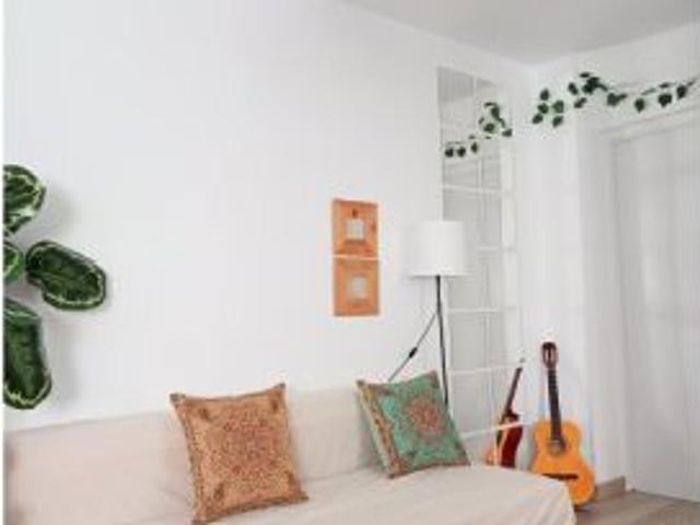 Piso de 2 habitaciones en alquiler en Grupo Renfe Policlínico, Sevilla