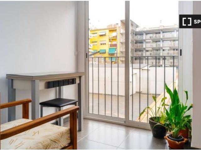Piso de 2 habitaciones en alquiler en La Barceloneta, todos los gastos incluidos